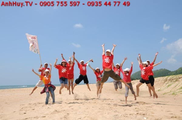 đồng phục du lịch tại Đà Nẵng LH 0935 44 77 49 AnhHuy.TV