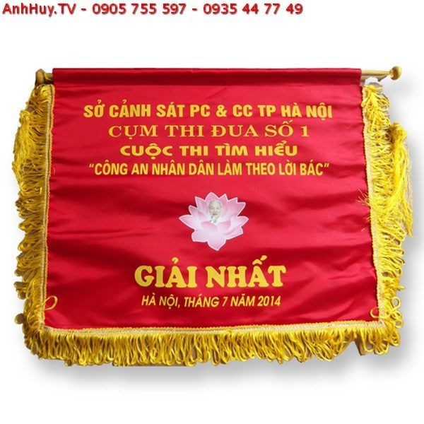 kích thước khi làm cờ lưu niệm trao giải 5 "<yoastmark