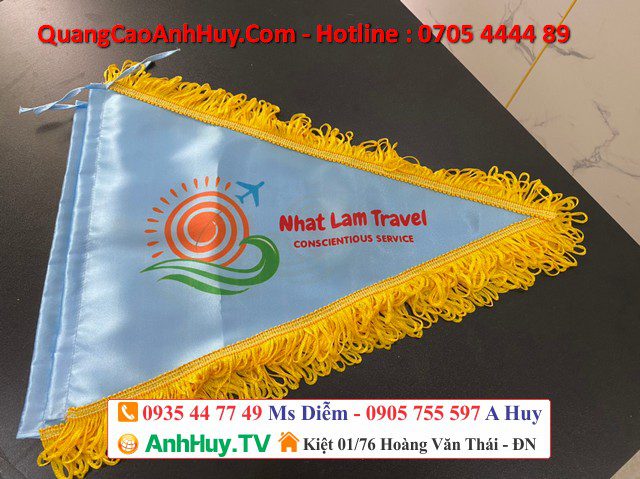 In cờ Đà Nẵng khổ lớn giá rẻ lấy nhanh gấp 13 Làm cờ tour du lịch cho hướng dẫn viên tại Đà Nẵng