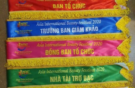 Sash là gì? 11 BĂNG ĐEO CHÉO, BĂNG ĐEO HOA HẬU LỄ TÂN NHÂN VIÊN TRAO GIẢI THƯỞNG 0935447749